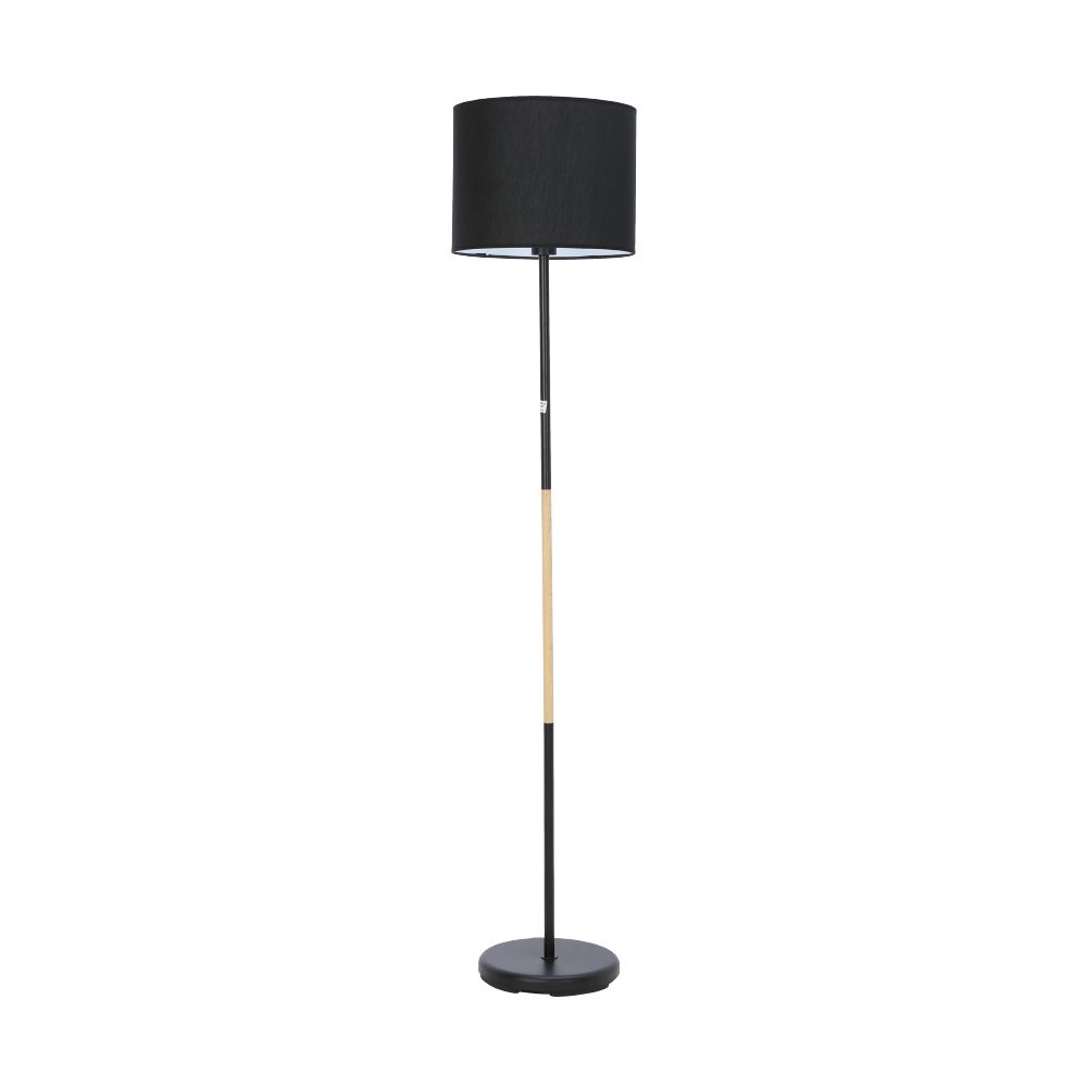 Model - Black/