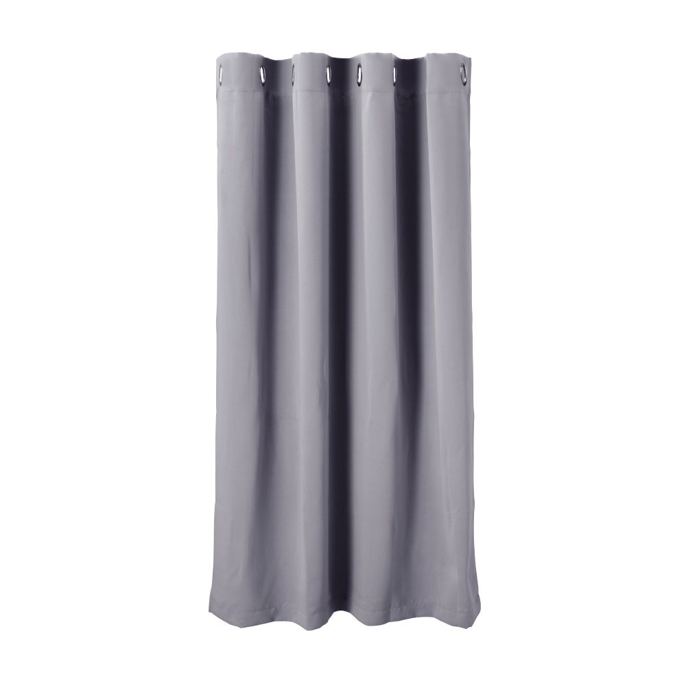 Model Size 135 x 165 cm - Color