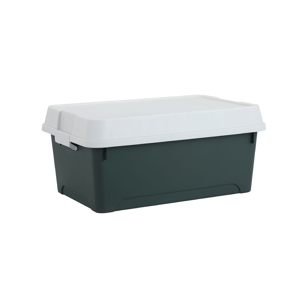  Model Size 30 - Green/ light